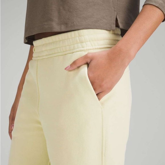 Lululemon Loungeful HR Jogger - Picture 4 of 5